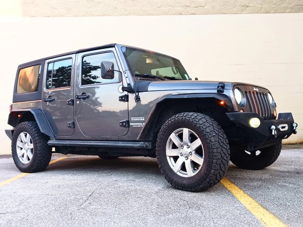 Jeep Licensed by RedRock Aluminum Inner Fender Liners with Jeep Logo; Front; Textured Black (07-18 Jeep Wrangler JK) - Image 9