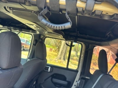 Jeep Licensed by RedRock Grab Handles with Jeep Logo (97-18 Jeep Wrangler TJ & JK) - Image 9