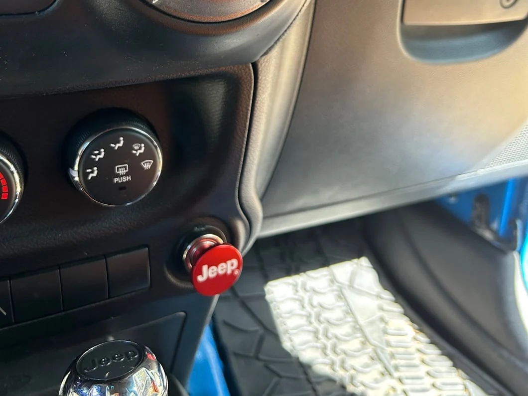 Jeep Licensed by RedRock Lighter Plug with Jeep Logo (87-25 Jeep Wrangler YJ, TJ, JK & JL) - Image 13