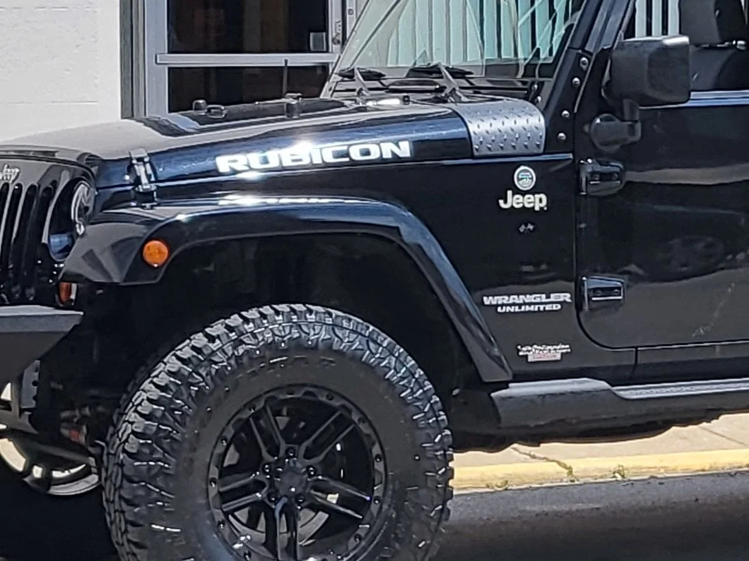 Jeep Licensed by RedRock Rubicon Hood Logo Decal; Silver (07-18 Jeep Wrangler JK) - Image 8