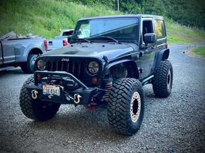 Jeep Licensed by RedRock Stubby Front Winch Bumper with Jeep Logo (07-18 Jeep Wrangler JK) - Image 16