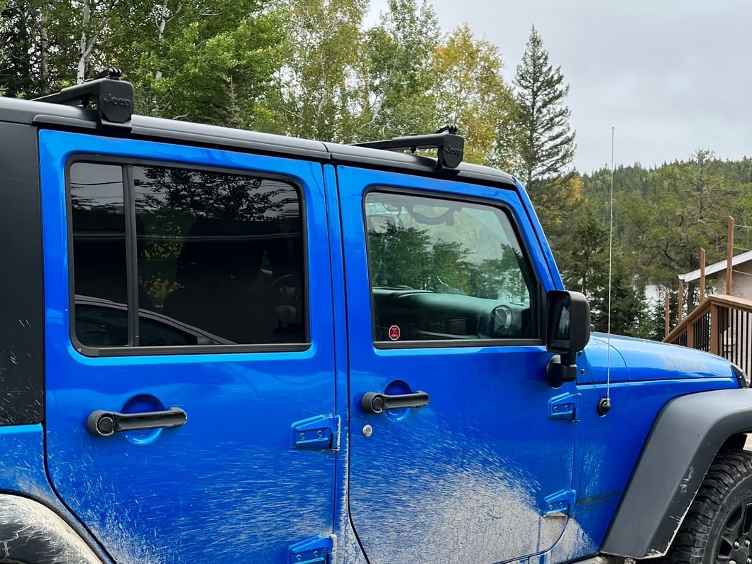 Jeep Licensed by RedRock Two Bar Removable Roof Rack with Jeep Logo (07-18 Jeep Wrangler JK 4-Door) - Image 17