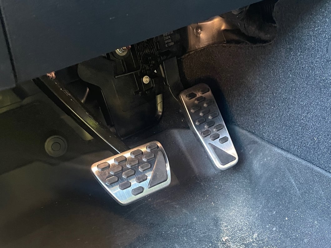 RedRock Billet Aluminum Pedal Covers (20-25 Jeep Gladiator JT w/ Automatic Transmission) - Image 9
