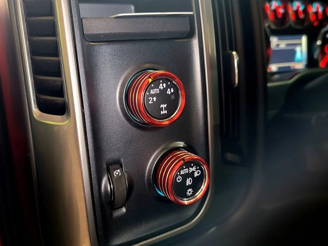 RedRock Billet Interior Knob Cover Kit; Red (14-18 Silverado 1500) - Image 13
