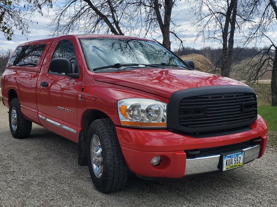 RedRock Boss Upper Replacement Grille with LED DRL; Matte Black (06-09 RAM 2500) - Image 11