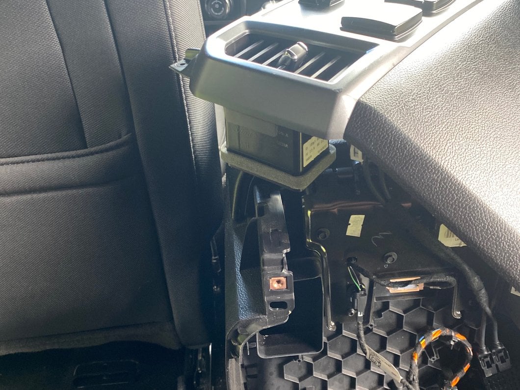 RedRock Center Console Storage Lock Vault (15-20 F-150 w/ Flow-Through Center Console) - Image 7