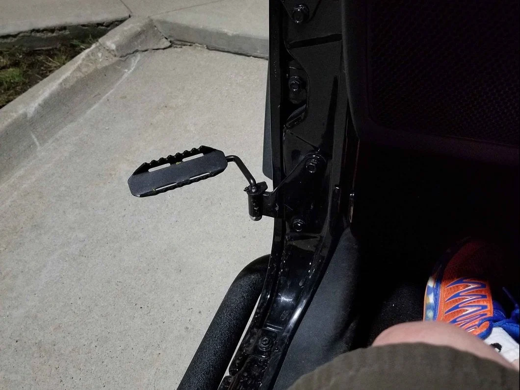 RedRock Foot Pegs; Textured Black (07-18 Jeep Wrangler JK) - Image 11