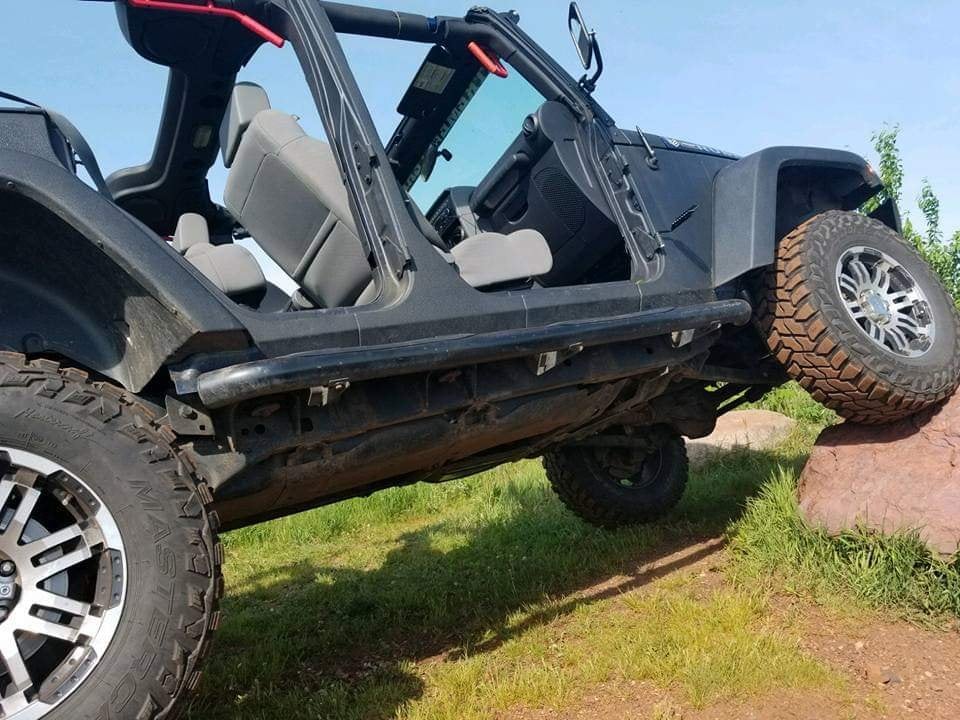 RedRock Foot Pegs; Textured Black (07-18 Jeep Wrangler JK) - Image 14