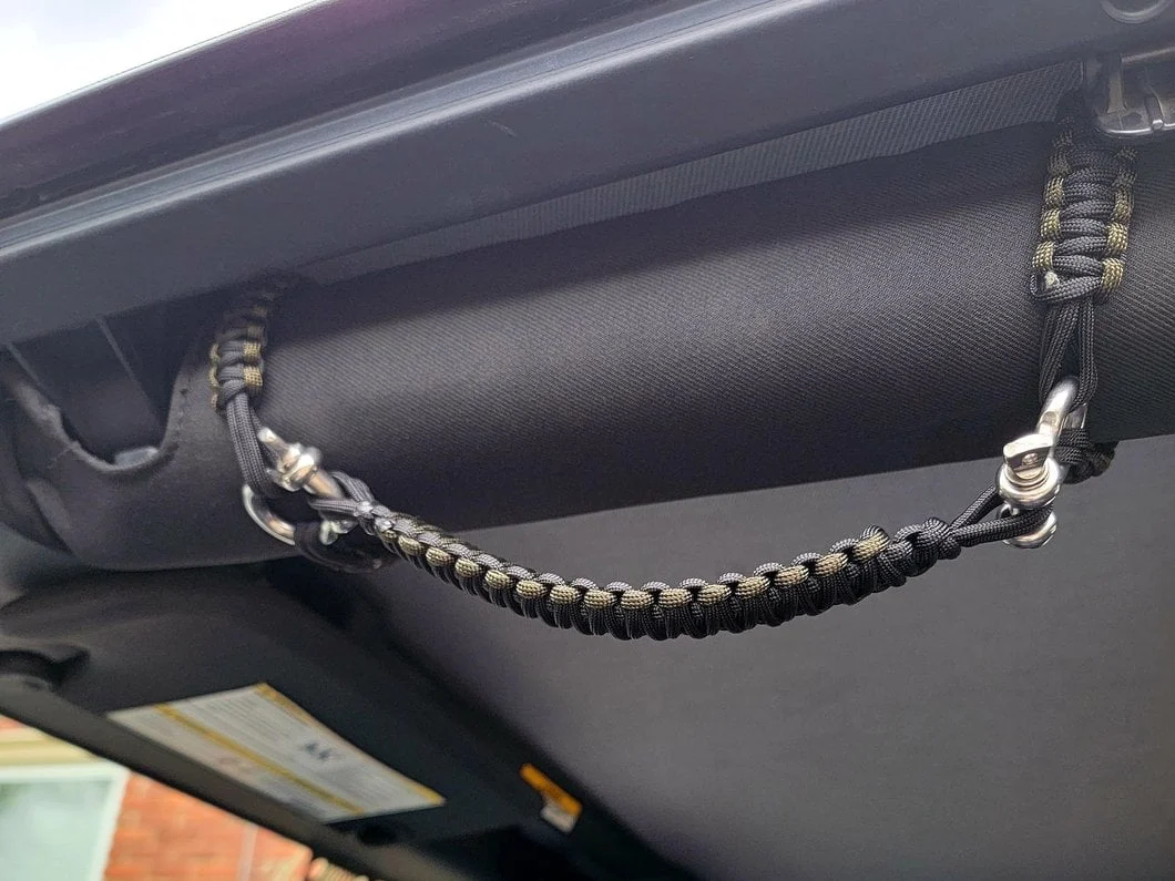 RedRock Front Rollbar Paracord Grab Handles with D-Rings; Black and OD Green (07-25 Jeep Wrangler JK & JL) - Image 11
