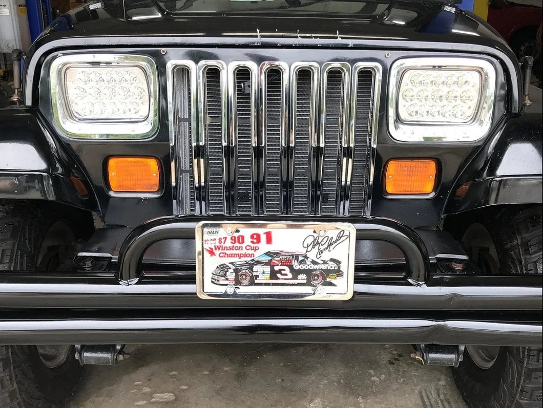 RedRock Grille Inserts; Chrome (87-95 Jeep Wrangler YJ) - Image 6