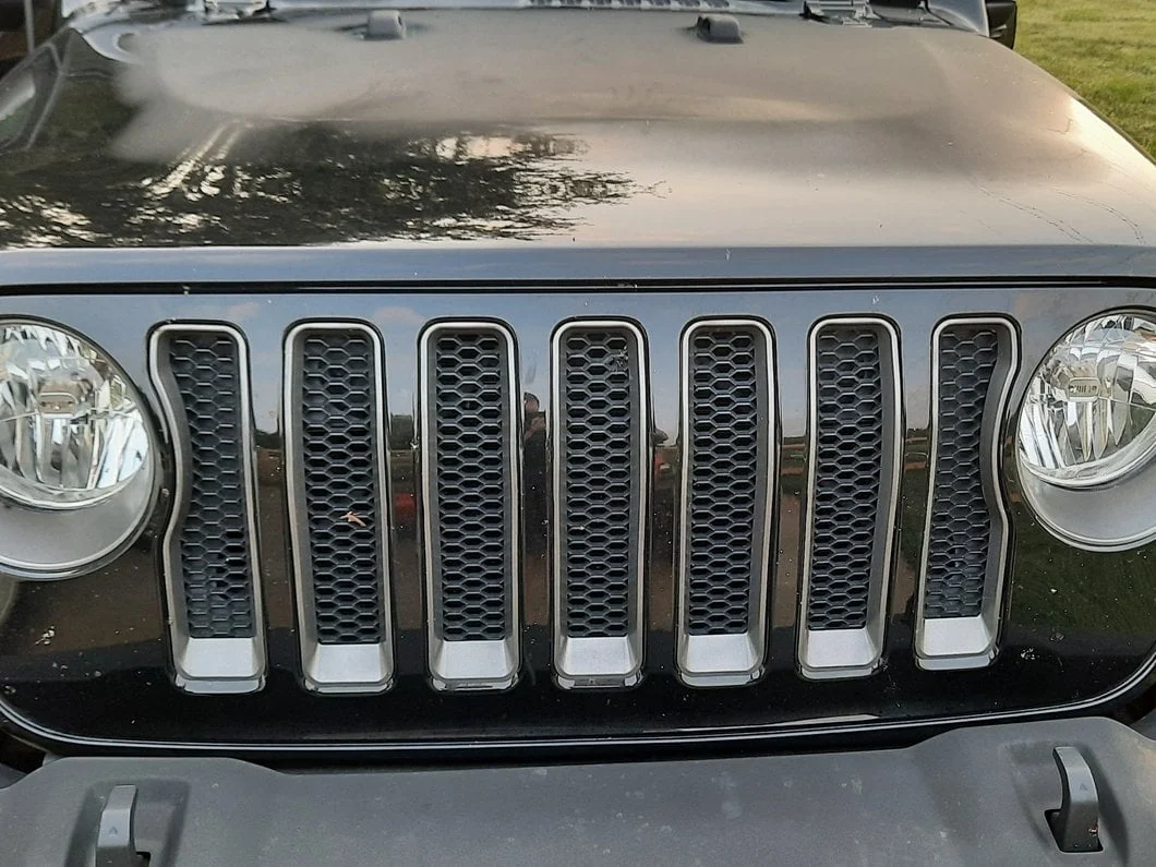 RedRock Headlight Trim and Grille Insert Kit; Matte Black (18-23 Jeep Wrangler JL Sport w/o TrailCam) - Image 14