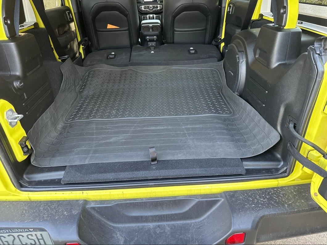 RedRock Molded Cargo Liner; Black (Universal; Some Adaptation May Be Required) - Image 13