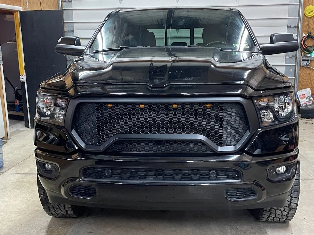RedRock Rebel Style Upper Replacement Grille with LED DRL; Matte Black (19-24 RAM 1500 Big Horn, Laramie, Lone Star, Tradesman, Excluding Classic) - Image 12