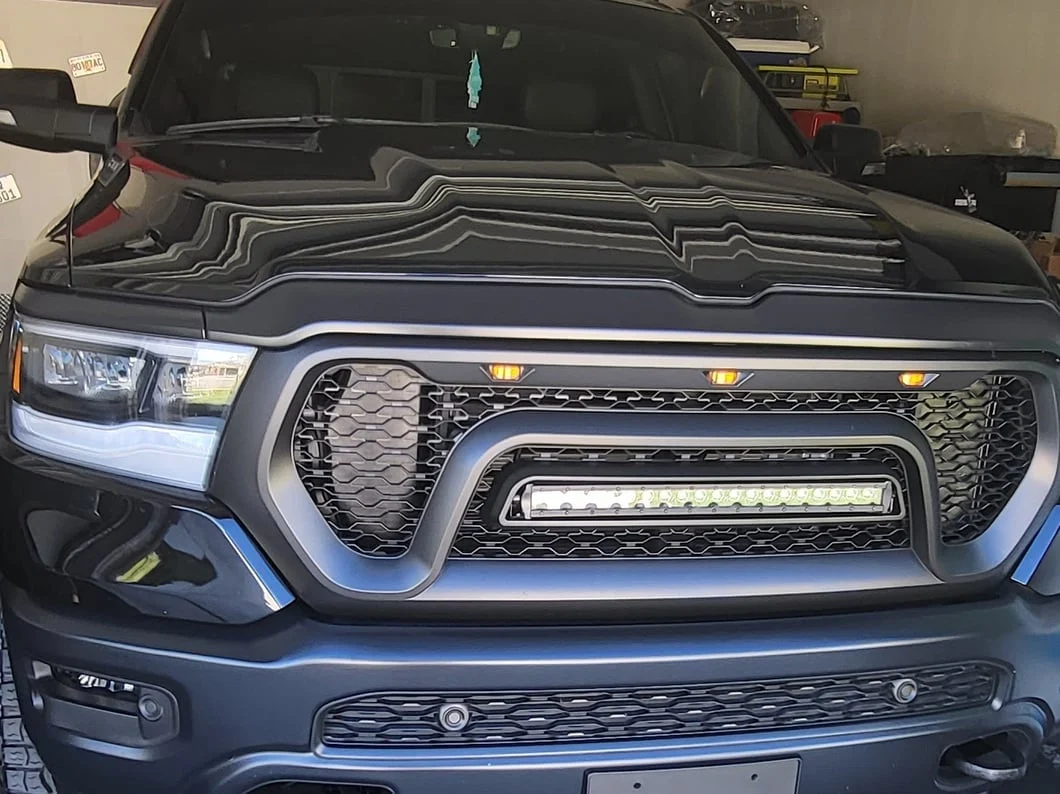 RedRock Rebel Style Upper Replacement Grille with LED DRL; Matte Black (19-24 RAM 1500 w/o Forward Facing Camera) - Image 4