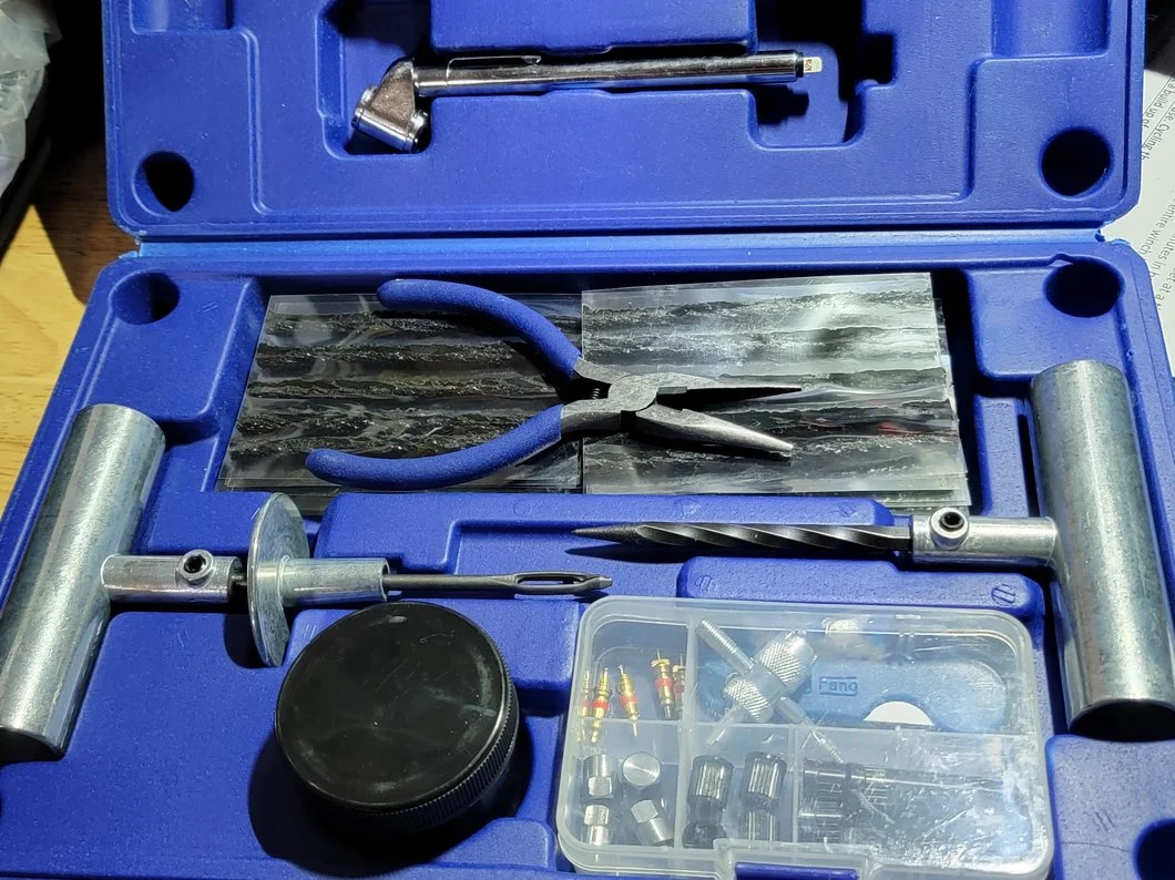 RedRock Tire Plug Repair Kit - Image 4