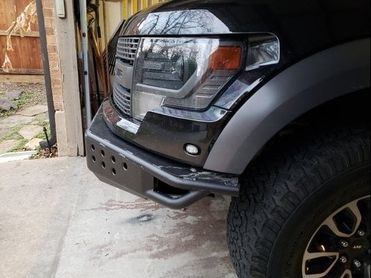 RedRock Tubular Off-Road Front Bumper with 30-Inch LED Light Bar (10-14 F-150 Raptor) - Image 17