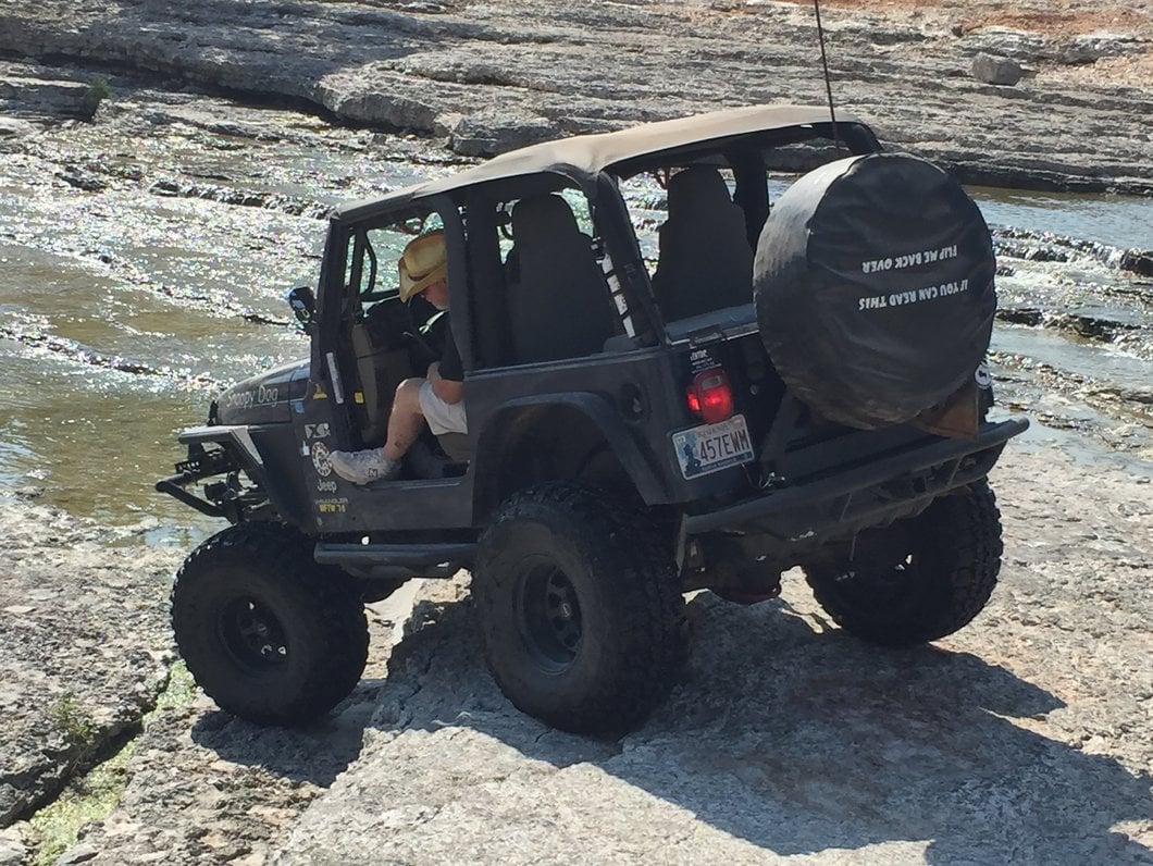 RedRock Tubular Rock Crawler Rear Bumper with Tire Carrier; Textured Black (97-06 Jeep Wrangler TJ) - Image 20