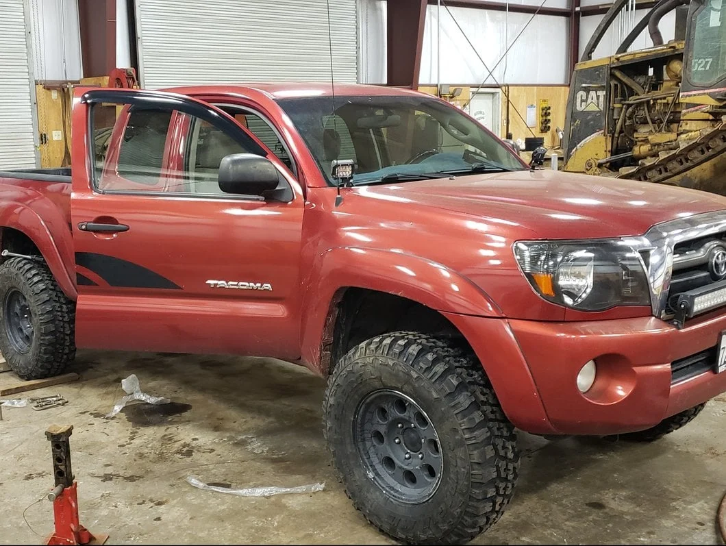 RedRock Window Deflectors; Front and Rear; Smoked (05-15 Tacoma Access Cab) - Image 8