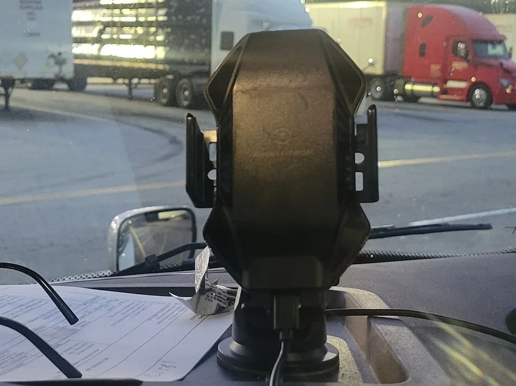 RedRock Wireless Charging Phone Mount - Image 10